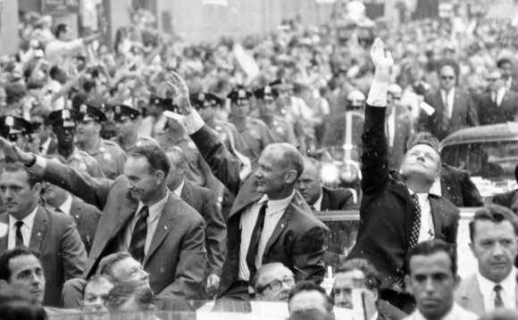 Anthony Sutton Wall Street And The Bolshevit Revolution